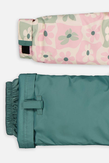 [Pre-order] Two Piece Discover Snowsuit White With Retro Pink Print
